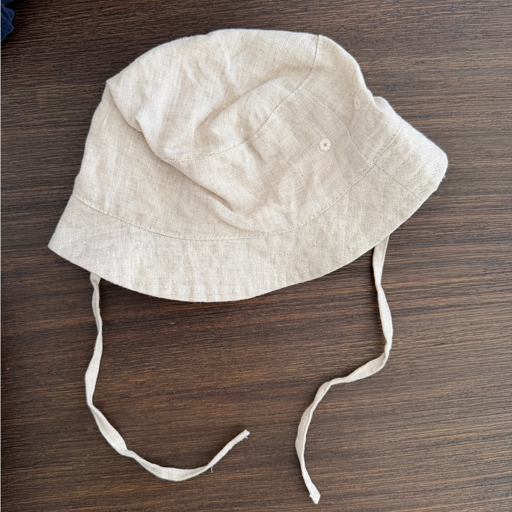 H&M 100% Linen Baby Bucket Hat